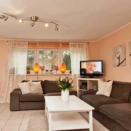 Haus _am Peene_ufer_ Fewo Moewenne Lejlighed